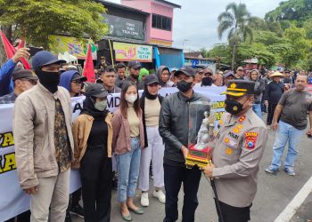 Polres Blitar Kota Dan Polda Jatim Terima Apresiasi Dari Forum Masyarakat Blitar Raya