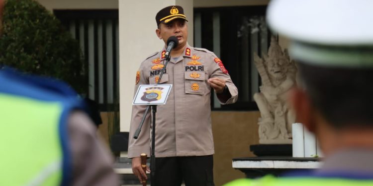 Kapolres Tabanan Arahkan Personil Tentang Disiplin Dalam Bertugas Saat Apel Pagi Jam Pimpinan