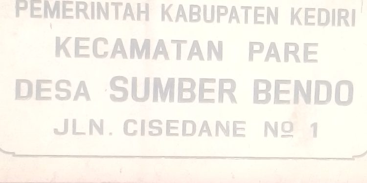 Kasun Tawang Desa Sumberbendo Kecamatan Pare – Kediri , di Duga kurang ETIKA  saat penagihan PBB