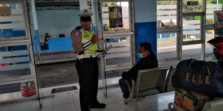 Patroli Mobiling Polres Blitar*