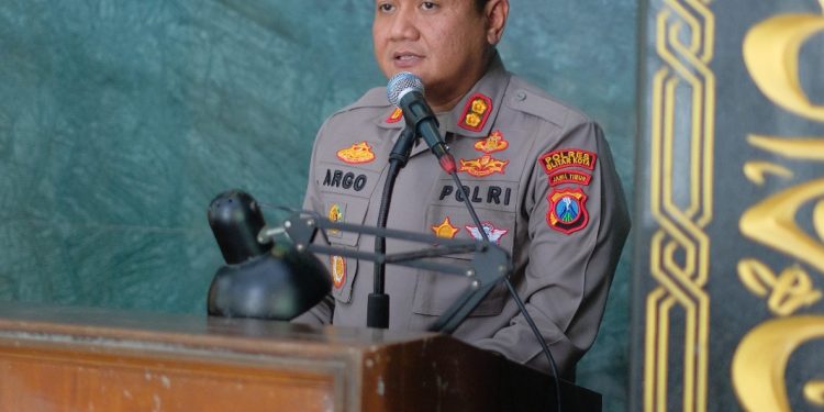 Kapolres Blitar Kota Berikan Ceramah Kamtibmas di Masjid Hidayatullah