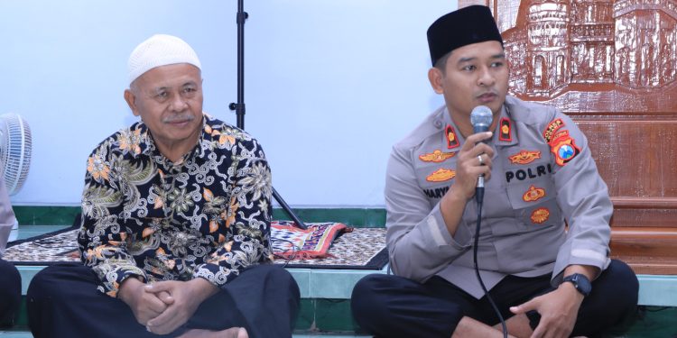 Giat Jumat Curhat Polres Ngawi di Masjid At Taqwa