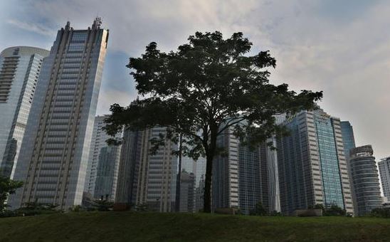 ADB Ramal Ekonomi Indonesia Susut jadi 4,8 Persen di 2023