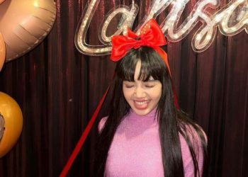 Lisa BLACKPINK Pamer Hadiah Ultah Mewah dari Bvlgari dan Celine