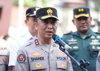 Wujud Kepedulian Kapolri ke Masyarakat, 2 Ribu Bansos Disebar ke Warga Jakarta Utara