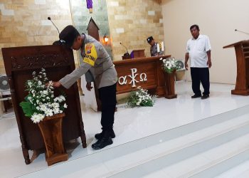 Jelang Jumat Agung di Ngawi, Polsek Bringin Sterilisasi Gereja
