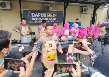 Polres Blitar Kota Dirikan Dapur Sigap Ramadhan, Sediakan Ratusan Porsi Menu Buka Puasa