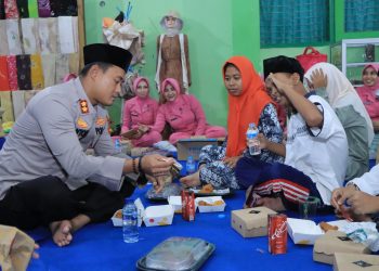 Kapolres Madiun Gelar Buka Puasa Bersama dengan Anak-anak Disabilitas