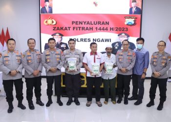 Polres Ngawi Menyalurkan Zakat Fitrah 1444 H