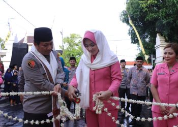 Resmi dibuka Kapolda dan Ketua Bhayangkari Daerah Jatim, Festival Ramadan Bhayangkari Cabang Ngawi dipadati Warga