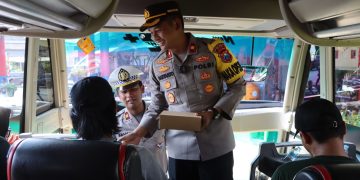 Polres Ngawi Siagakan Anggota di Berbagai SPBU, Antisipasi Kelangkaan BBM