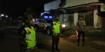 Patroli Gabungan TNI – Polsek, Laksanakan Patroli Gabungan Di Wilayah Udanawu Dalam Rangka Antisipasi Ronda Sahur Dengan Sound System