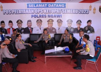 Kakor Sabhara Baharkam Polri Cek Pos dan Arus Mudik di Ngawi