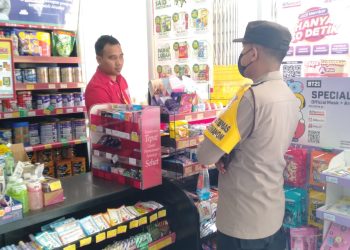 Jaga Stabilitas Keamanan Jelang Idul Fitri , Polsek Udanawu  Laksanakan Patroli Di Kawasan Perbelanjaan.