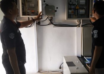 Kasi TIK Polres Ngawi Lakukan Pengecekan Repeater