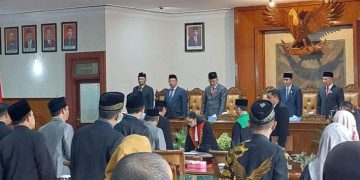DPRD  Tulungagung Gelar Paripurna Pengucapan Sumpah Janji Pengganti Antar Waktu Wakil Ketua dan Anggota DPRD Sisa Masa Jabatan 2019/2024.