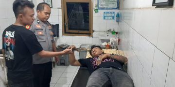 Kabid Humas Polda Jabar : Polisi  Evakuasi Laka Lantas Tabrakan Motor