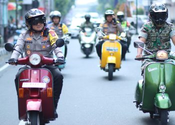 Kapolres Blitar Kota Bersama Dandim 0808 Patroli Sepeda Motor, Pantau Situasi Kamtibmas