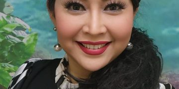 Penyanyi dan Youtubber Mata Langit Ratna Listy Apresiasi Polres Ngawi