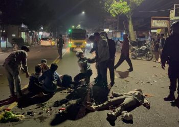 *PATROLI KRYD KOMPI 3 BATALYON A PELOPOR SAT BRIMOB POLDA JABAR AMANKAN TKP KECELAKAAN PADA DINI HARI*