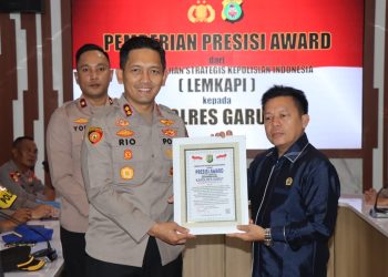 *Kabid Humas Polda Jabar : Kapolres Menerima Penghargaan Presisi Award dari LEMKAPI*