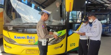 *Kabid Humas Polda Jabar : Berikan Rasa Nyaman, Polisi Patroli ke Obwis di Ciamis*