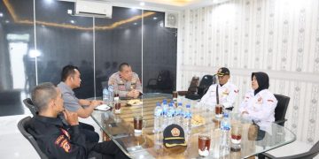 Kabid Humas Polda Jabar : Polisi Monitoring Bansos Beras 10 Kg Di Desa Panaragan*