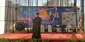 Fasilitas Pencari Kerja, SMKN 1 Kademangan Gelar JOB FAIR 2023