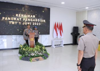 Kapolres Ngawi Pimpin Upacara Korps Kenaikan Pangkat Sebagai Tanda Penghargaan Personil Yang Berprestasi.