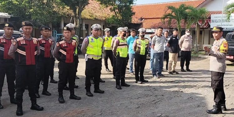 Polres Batang Tingkatkan Pengamanan di Hari Terakhir Pendaftaran Bacaleg