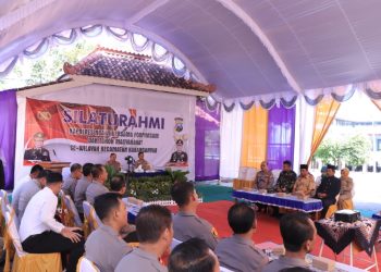 Silaturahmi Kapolres Ngawi Bersama Forkopimcam dan Tokoh Masyarakat Karanganyar