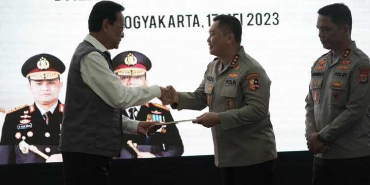 Kabaharkam Polri Sebut Polisi RW Praktik Kedekatan Aparat dan Masyarakat di Akar Rumput