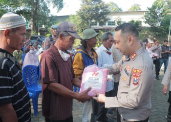 Sambut HUT Bhayangkara ke 77 Polres Kediri Kota Gelar Bakti Sosial