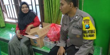 Polisi sambang ke Desa Besuki Kec. Udanawu dengan masyarakat