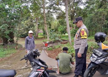 *Kabid Humas Polda Jabar : Polisi Selidiki Aksi Pemboobolan Sebuah Minimarket di kec Ciampea kab Bogor*