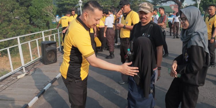 Peduli Cagar Budaya, Polres Kediri Kota Kerja Bakti Terjunkan Ratusan Personel