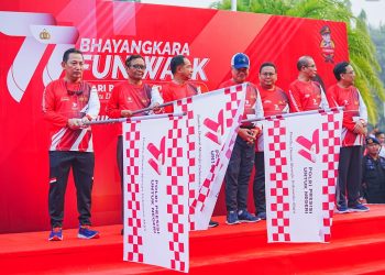 Fun Walk dengan Lintas Elemen, Kapolri Gaungkan Jaga Persatuan-Kesatuan Bangsa