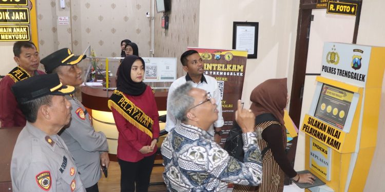 *Berbekal Inovasi Pelayanan Polres Trenggalek Raih Predikat Sangat Baik Dari Kemenpan-rb*