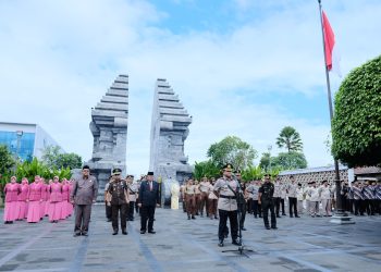 Momentum Peringati Hari Bhayangkara ke-77, Kapolres Blitar Kota Ziarah Kebangsaan di Makam Bung Karno