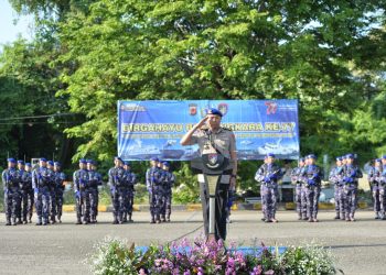 HUT BHAYANGKARA KE-77, DIT POL AIRUD POLDA JABAR LAKSANAKAN UPACARA TABUR BUNGA DILAUT*