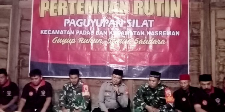 Jaga Kamtibmas Ngawi, Polsek Padas Bersinergi dengan Perguruan Silat