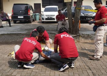 Kapolsek Wonotunggal Berharap Siswa-Siswi SMA N 1 Menjadi Teladan dalam Berlalu Lintas