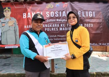 Sambut Hari Bhayangkara, Polres Madiun Baksos Renovasi Mushola