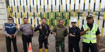 POLDA JABAR MENGHIMBAU MASYARAKAT TIDAK LAGI BERAKTIVITAS  DI JALUR KERETA CEPAT