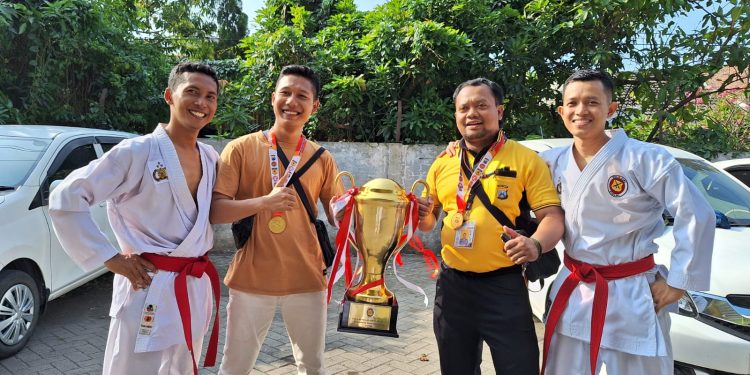 Mantap, Polres Ngawi Juara 1 Kejuaraan Bela Diri Polri Piala Kapolda Jatim Tahun 2023.
