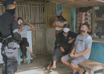 PATROLI DIALOGIS, PATROLI SAT BRIMOB POLDA  JABAR BERI PESAN KAMTIBMAS KEPADA WARGA