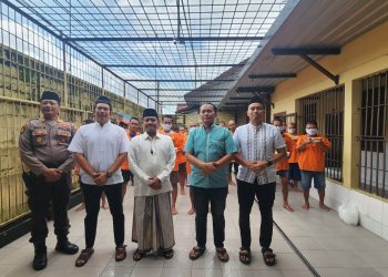 Idul Adha 2023, Polres Blitar Kota Berbagi Daging Kurban dengan Tahanan dan Masyarakat