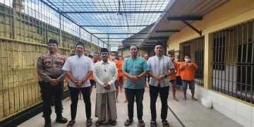 Idul Adha 2023, Polres Blitar Kota Berbagi Daging Kurban dengan Tahanan dan Masyarakat