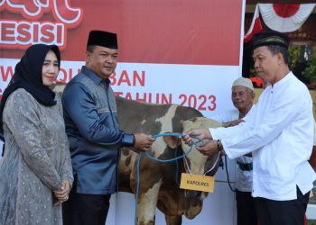 Polres Kendal Gelar Sholat Idul Adha 1444 H dan Salurkan Hewan Qurban
