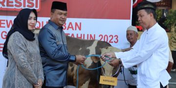 Polres Kendal Gelar Sholat Idul Adha 1444 H dan Salurkan Hewan Qurban